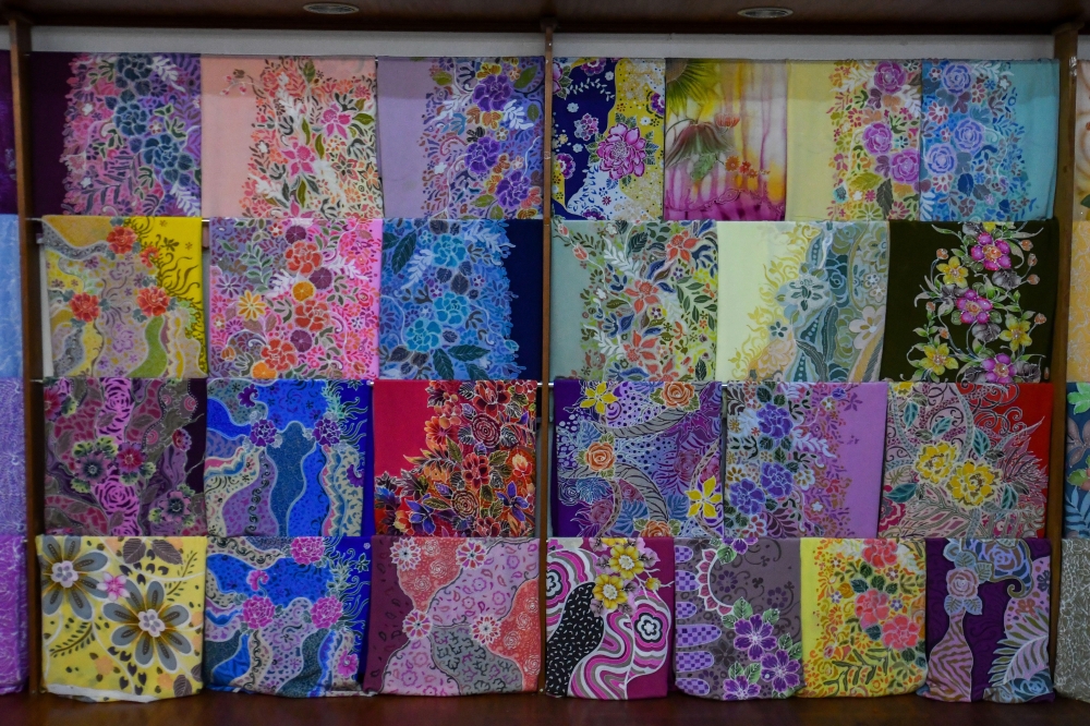 A wide selection of batik patterns and colours at Nordin Batik in Kota Baru, Kelantan, August 24, 2023. — eNM pic