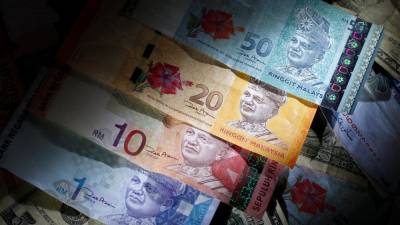 Ringgit swings like yo-yo in 2023 but strong economic fundamentals cap losses – eNews Malaysia