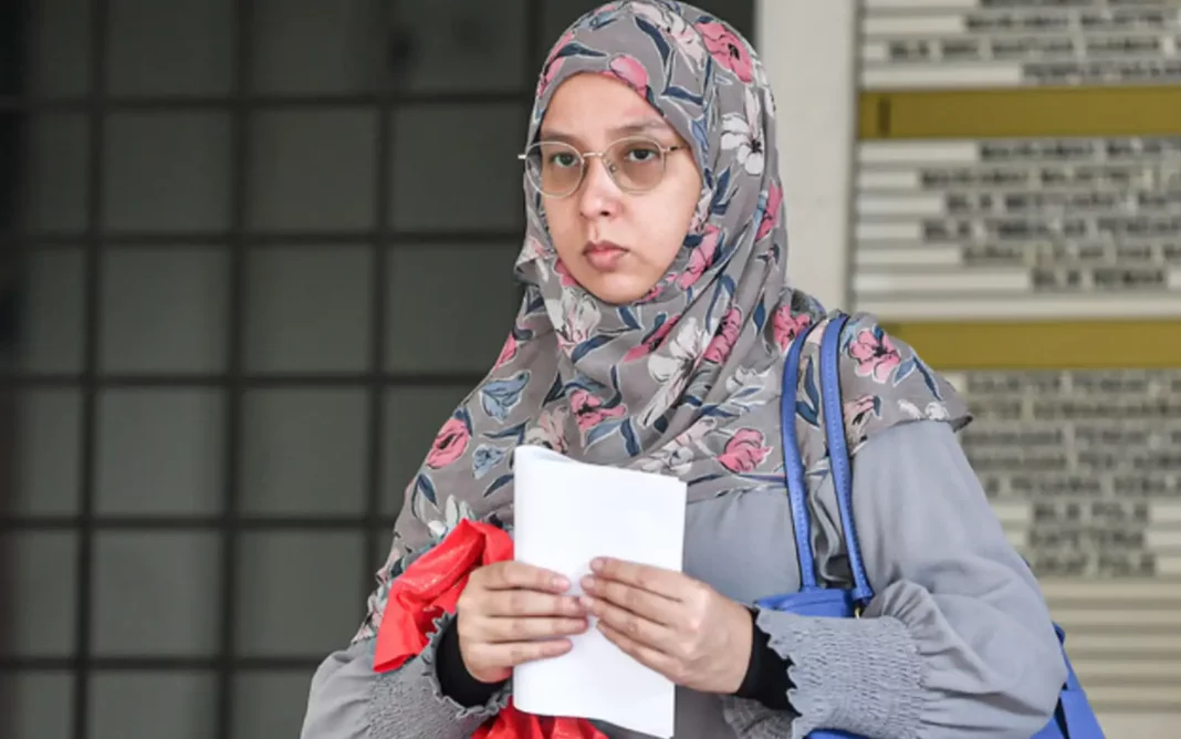 Court fines woman for binding of Quran at factory owned by non-Muslim – eNews Malaysia