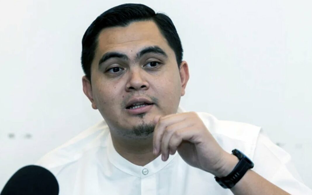 ‘Bully’ Akmal won’t dare go after China, says academic – eNews Malaysia
