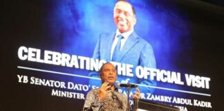 Higher Education Minister Datuk Seri Zambry Abd Kadir during his first visit to Limkokwing University, said TVET programmes are vital to equip students with practical skills and knowledge that is essential for the 4.0 Industry. ― Picture courtesy of Limkokwing University