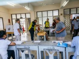 Despite the overall low turnout in Kuala Kubu Baru last Saturday at 61.51 per cent of its registered voter population, Azmi noted that support among PH supporters in each district polling centres remained consistent compared to the last state elections in August 2023. — Picture by Hari Anggara