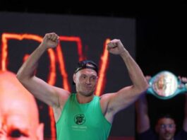 British boxer Tyson Fury reacts as he trains in Riyadh on May 15, 2024 ahead of his heavyweight world title figh against Ukrainian Oleksandr Usyk on May 18. — eNM pic