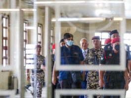 Former prime minister Datuk Seri Najib Razak arrives for the SRC International trial at the Kuala Lumpur Court Complex May 9, 2024. — Picture by Yusof Mat Isa