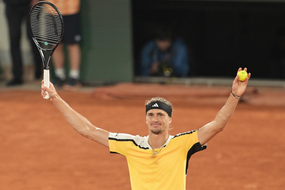 Very good morning as Djokovic battles back in French Open epic eNews